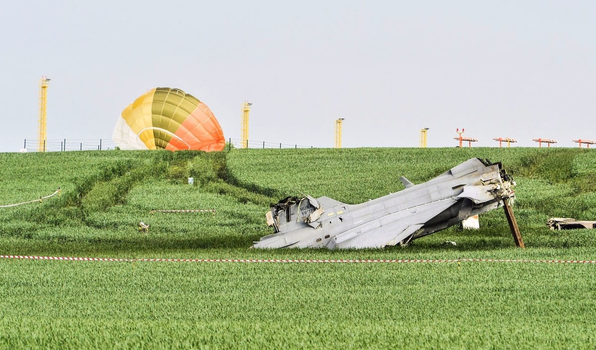 Index: A pilóta okozhatta a csehországi Gripen-balesetet