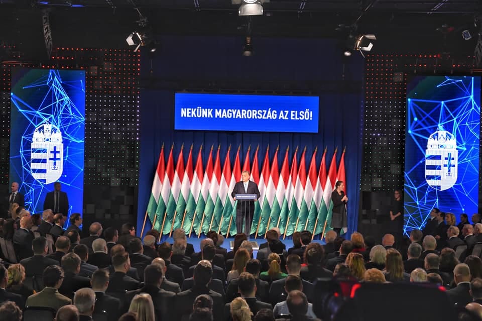 Ilyen tombolás még sosem volt Orbán évértékelőjén - összefoglalónk