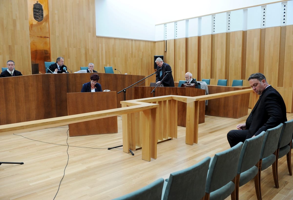 Másodfokon tárgyalják a sikkasztással vádolt polgármester ügyét