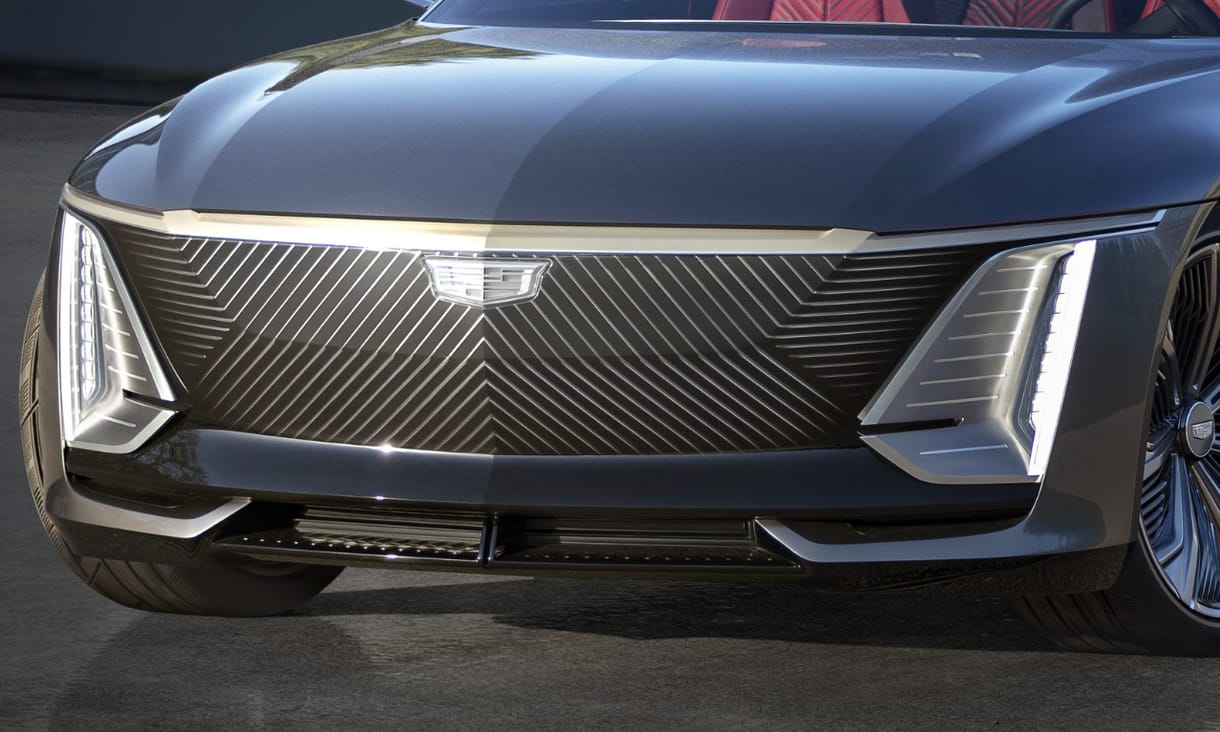Látványos új elektromos luxusautó a Cadillactől