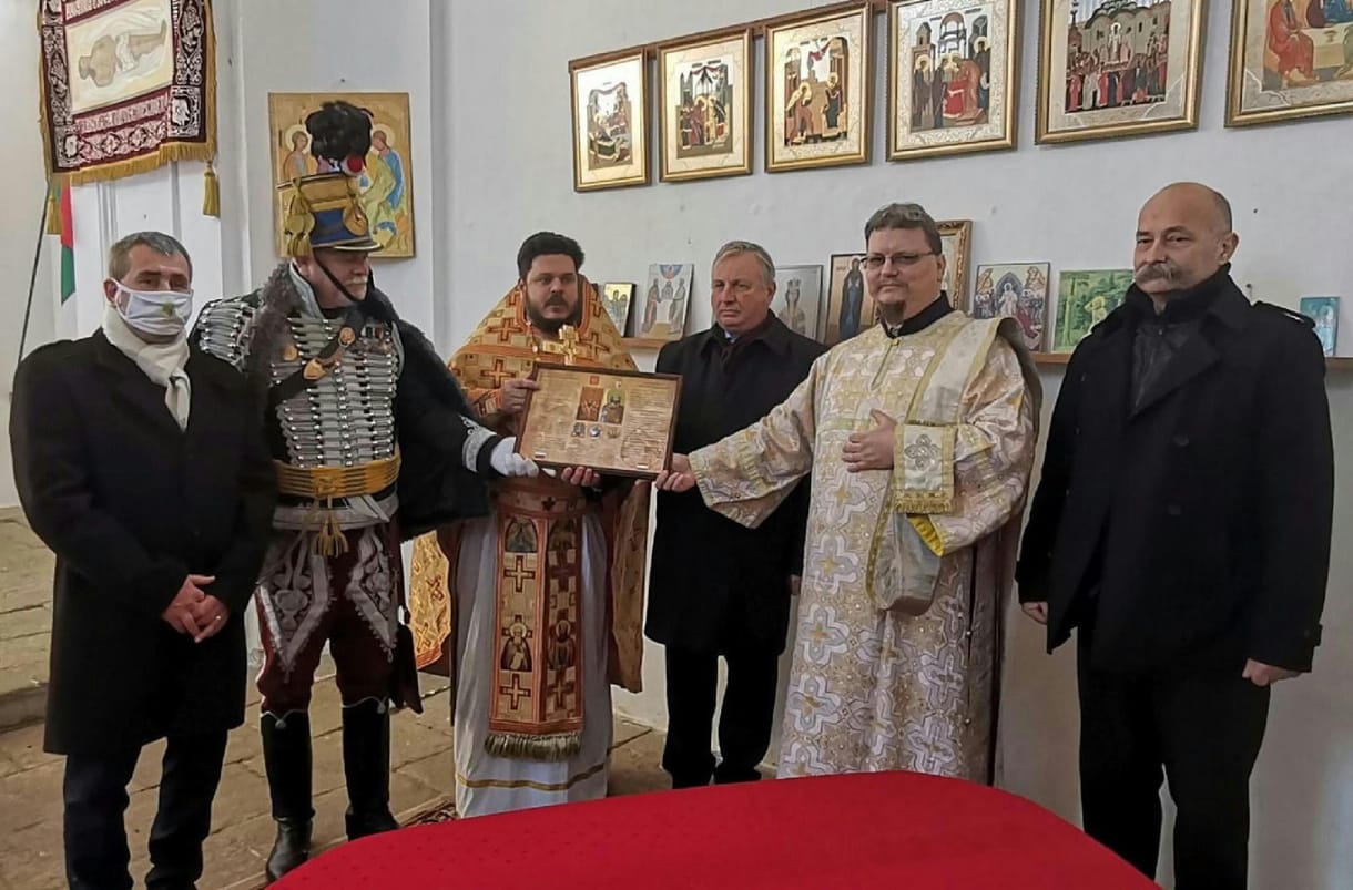 Orbán nem csak Kirill pátriárkát támogatja, de egyháza magyarországi tevékenységét is