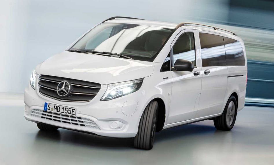 Akár 420 kilométer tisztán villannyal: itt az új Mercedes Vito