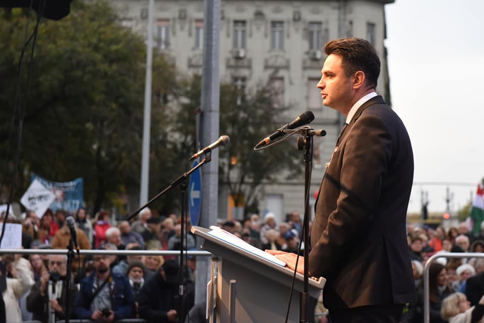 Márki-Zay: Még egyetlen zsarnok sem adta át a hatalmát önként - videó