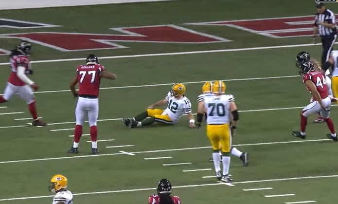 Nem hagyott esélyt az ellenfeleknek, Super Bowlban a Falcons és a Pats