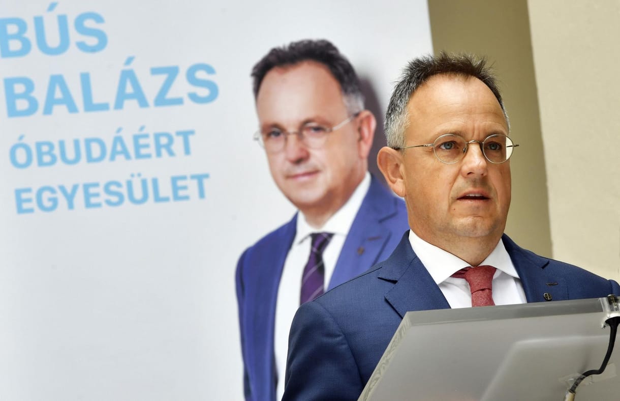 Bús Balázs újra polgármester lenne Óbudán, távozik a tisztségeiből