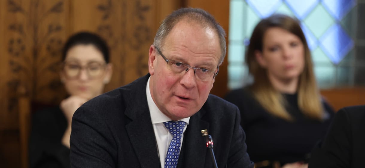 Navracsics: Nem az a veszély, hogy olcsóbbá válnak az ingatlanok, hanem hogy drágák maradnak