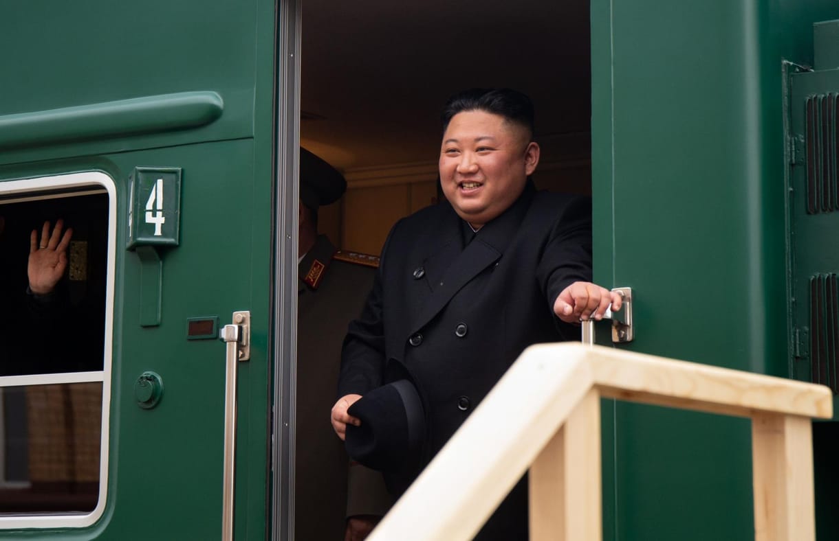 Szöul szerint Észak-Korea újabb lövedéket indított a levegőbe