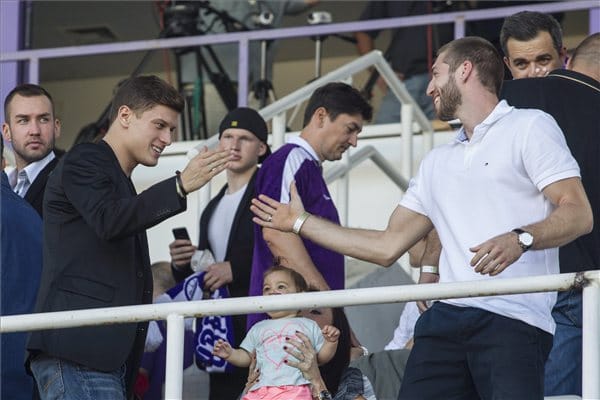 Legyőzte a Fradit az Újpest, és a lelátón sem akárkik ültek (fotóval)