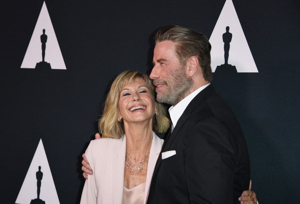 John Travolta búcsúzik Olivia Newton-Johntól: Találkozni fogunk az út végén, és mindannyian újra együtt leszünk