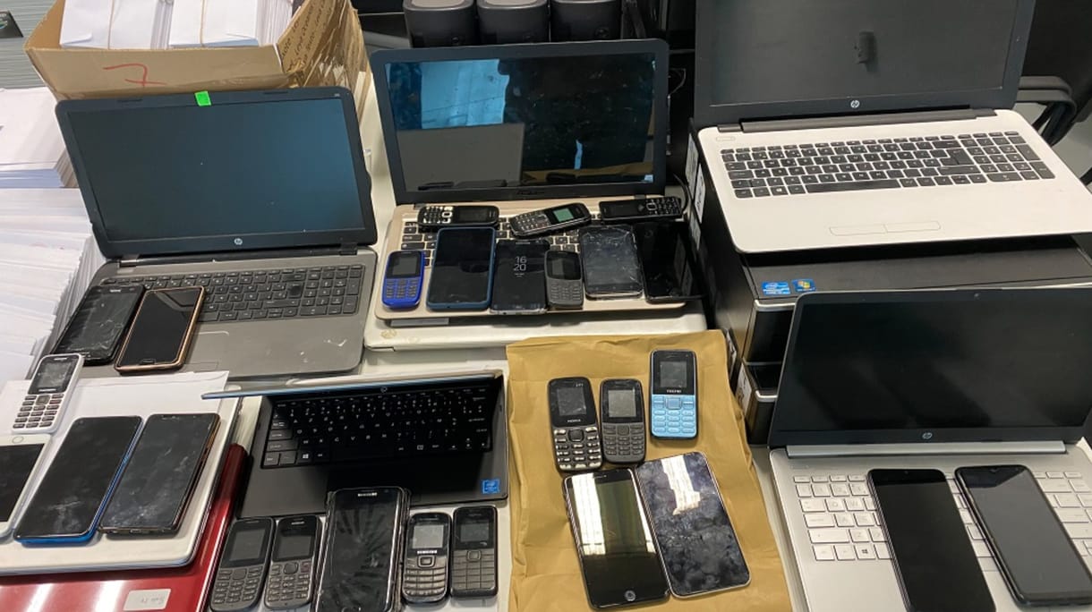 Lecsapott az internetes csalókra az Interpol, 2000 embert tartóztattak le