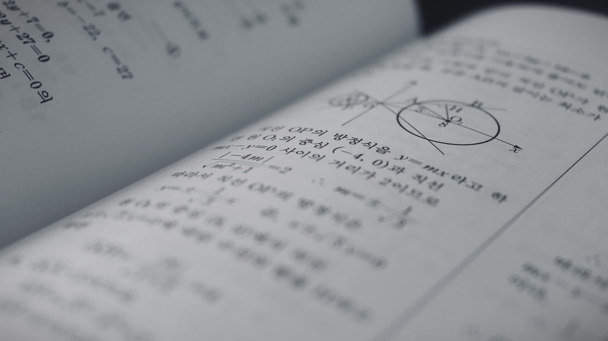 Lehetetlennek tartották a matematikusok a Pitagorasz-tétel speciális bizonyítását, aztán jött két középiskolás, és talált 10 új bizonyítási módot