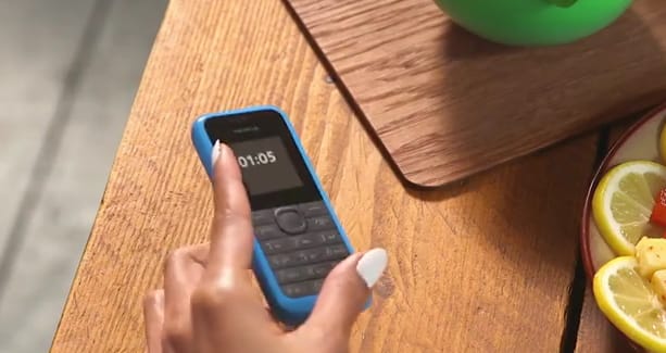 Pár ezer forint csupán: megjelent a Microsoft legolcsóbb telefonja