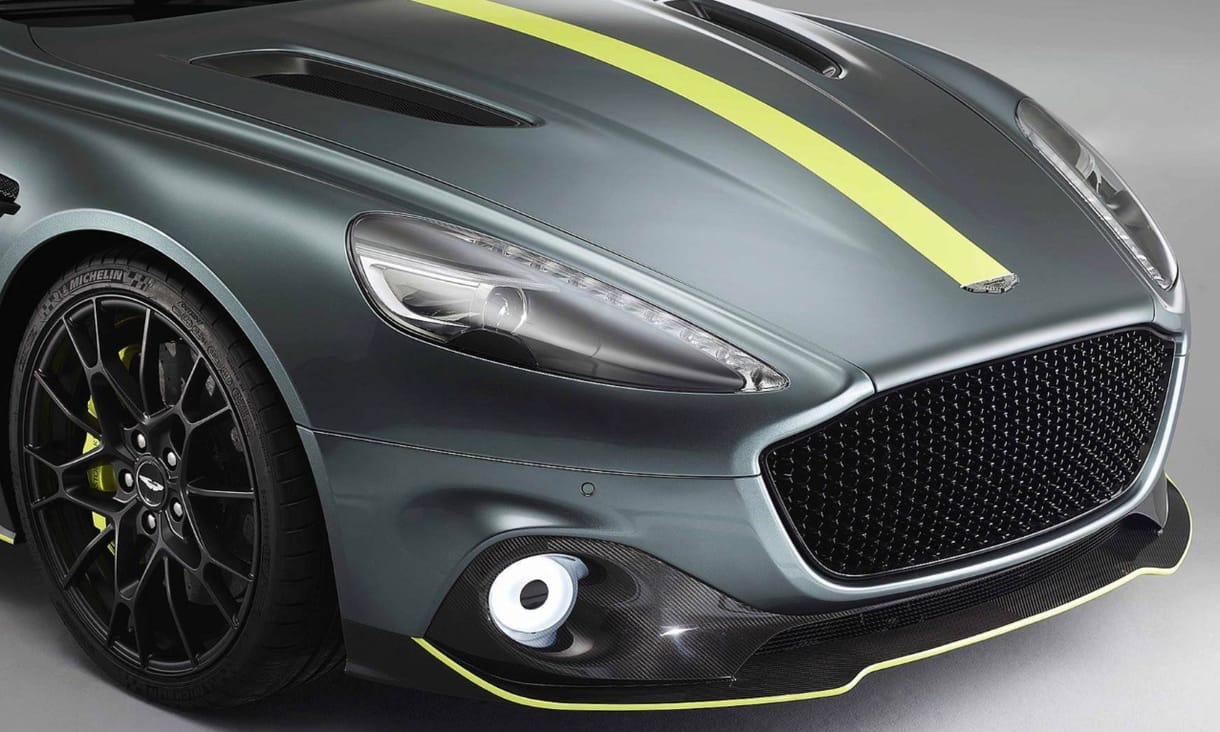 Olyan Aston Martin jött, amivel egy komplett család utazhat villámgyorsan
