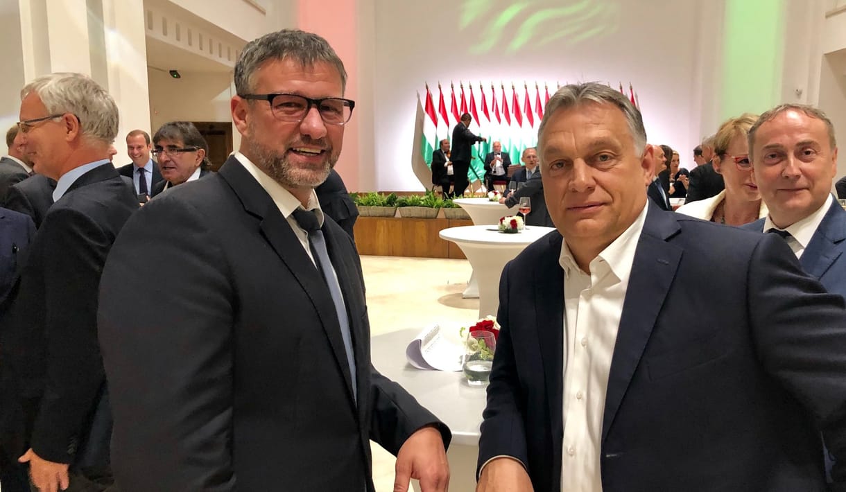 Fű alatt átírták a bűnszervezet meghatározását, jól járhat Simonka György