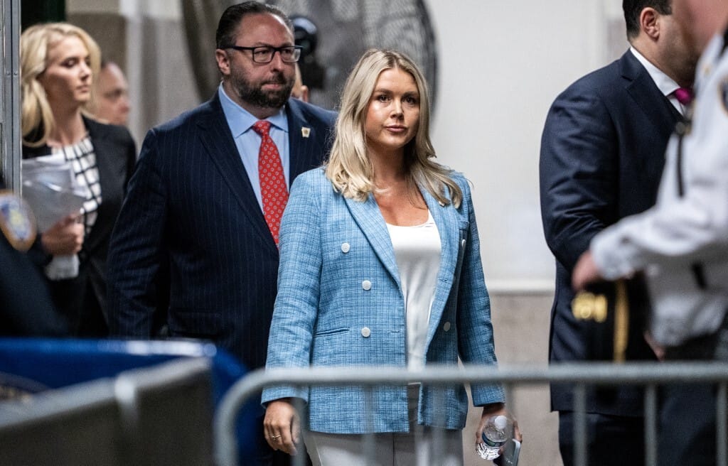 Donald Trump minden idők legfiatalabb sajtófőnökét nevezte ki a Fehér Ház élére