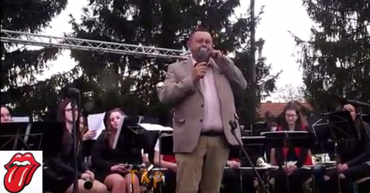 Nagyszínpadot kíván a Vas megyei közgyűlés elnökének Himnusz-feldolgozása – videó