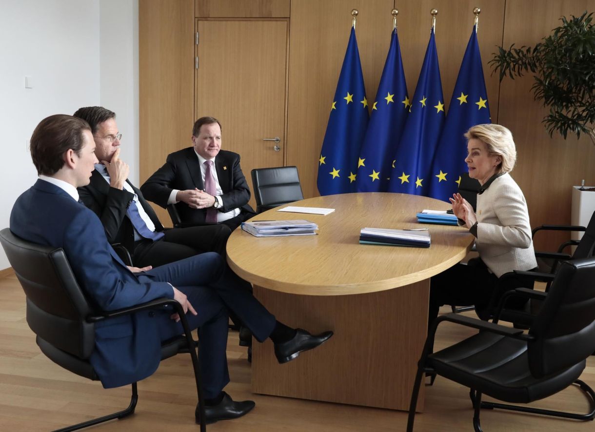 Negyedik nap próbálnak megegyezni az EU-csúcs résztvevői