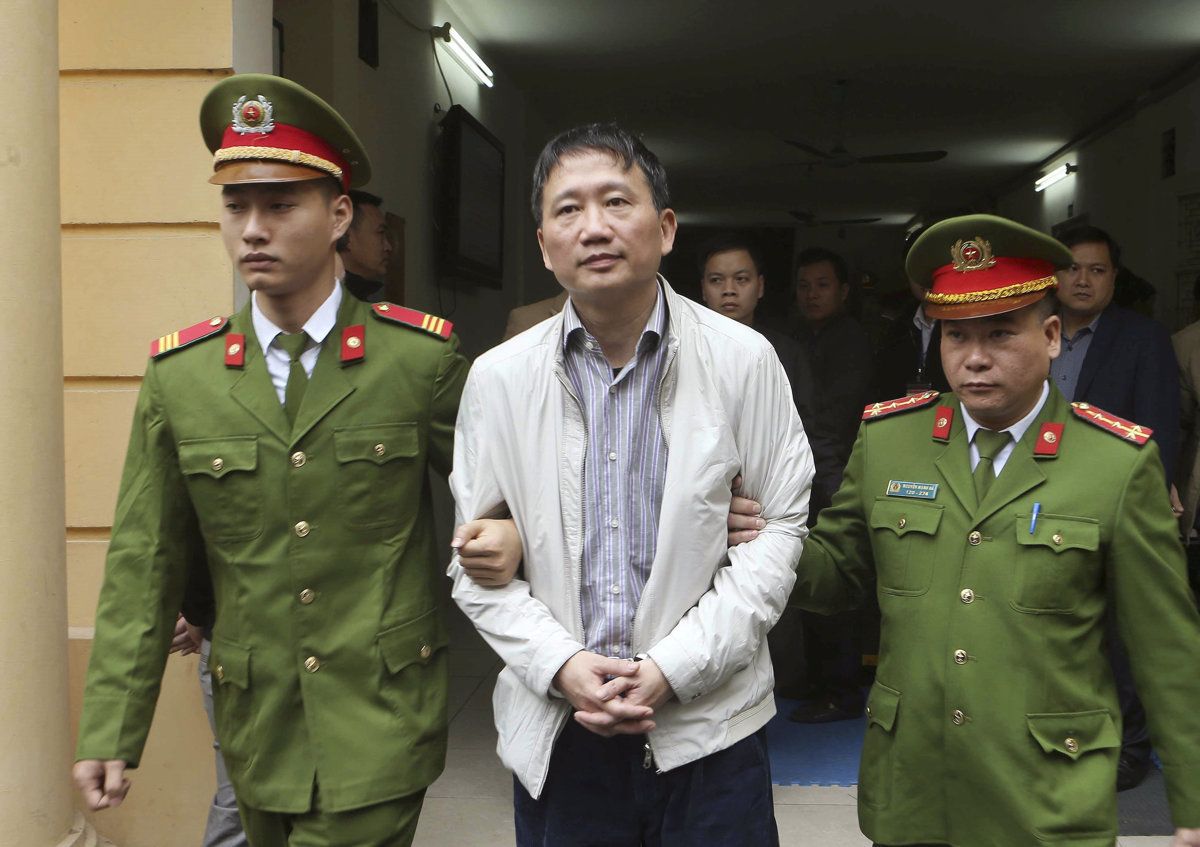 Újabb nemzetközi botrány Szlovákiában: a kormánygéppel raboltak el egy vietnami üzletembert?