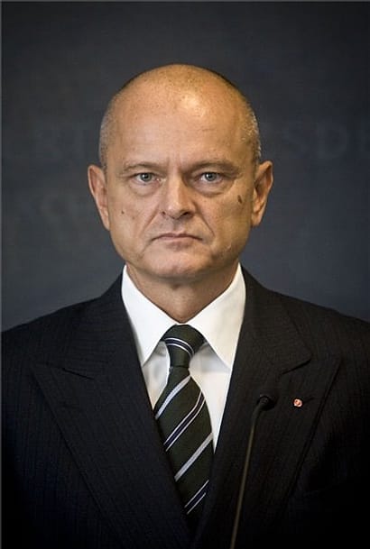 Ezért mondott le a tőzsde elnöke