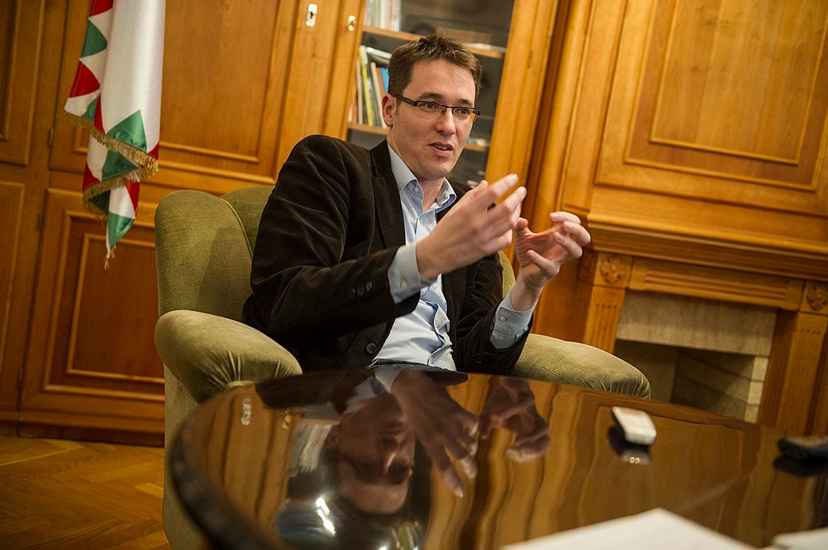 Megszavazták a zuglói MSZP-sek a Liget Projektet, Karácsony kiakadt