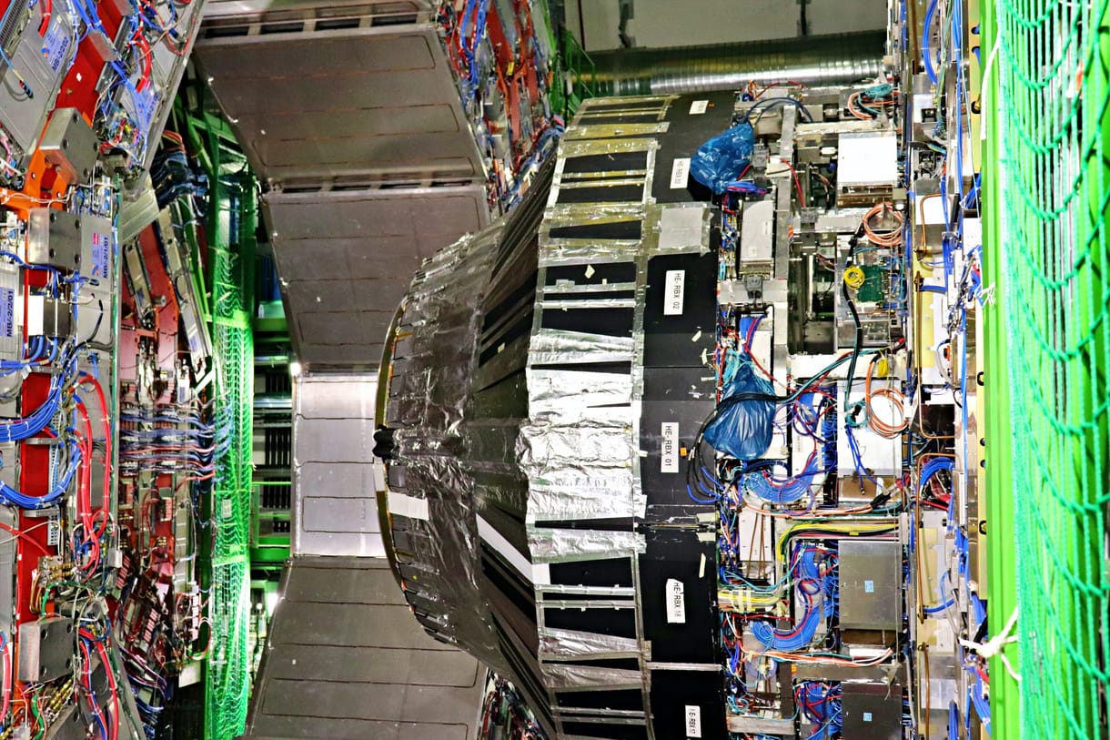 Kitették az orosz tudósokat az új CERN-es kutatásokból