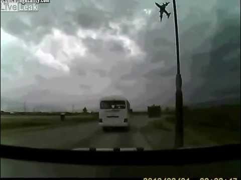 Sokkoló videó egy Boeing felrobbanásáról