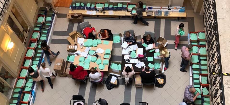 Fotó: Ide került a szavazata annak, aki kitartott a kígyózó sorokban