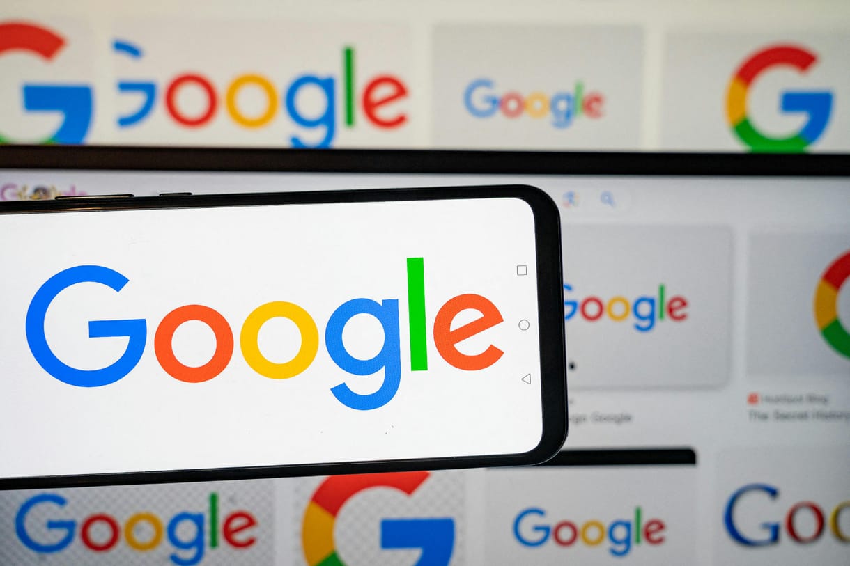 Megkezdődött a Google legfontosabb bírósági pere: ha veszít, alapjaiban változhat meg az internet