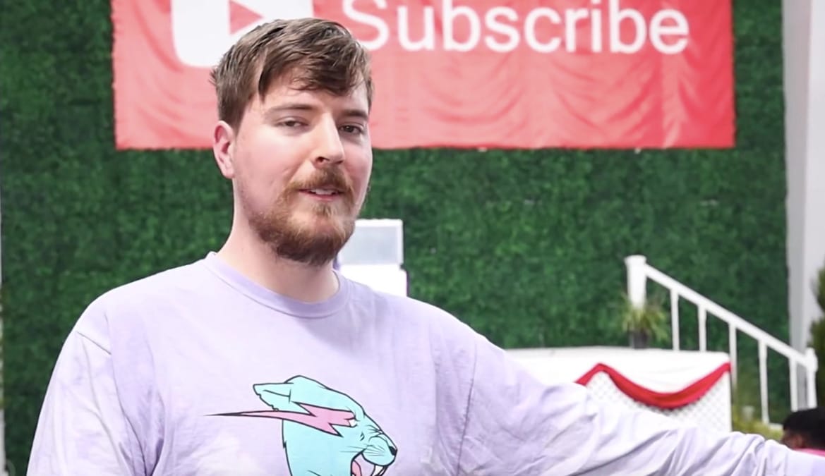 Hat év után új királya van a YouTube-nak
