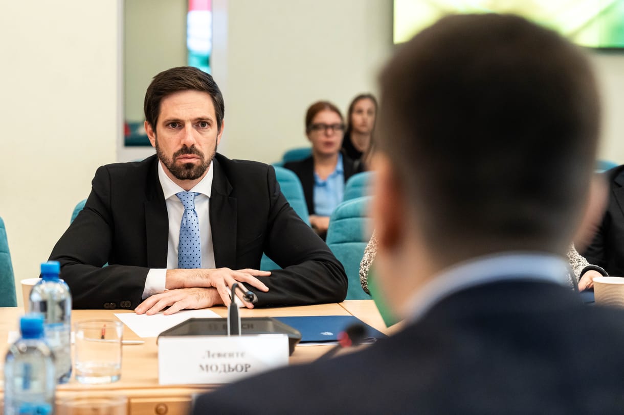 Szijjártó helyettese az ukrán külügyminiszterrel tárgyalt Kijevben