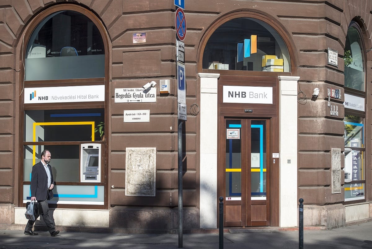Végleg bedőlhet Matolcsy unokatestvérének bankja