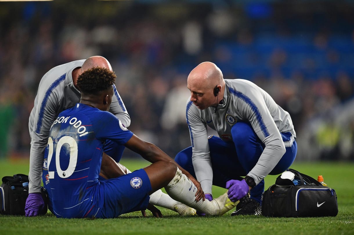 Kidőlt a Chelsea fiatal sztárja, vége a szezonjának