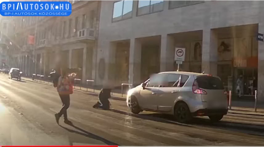 Elütöttek egy gyalogost a zebrán a Rákóczi úton, a kamera mindent vett