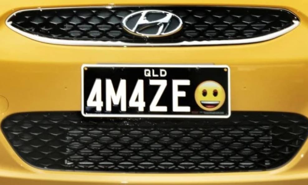 Az emojikat rászabadítják a rendszámtáblákra az USA-ban