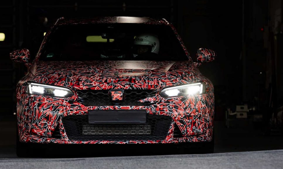 Utolsó szippantás a jóból: júniusban jön a Honda Civic Type R
