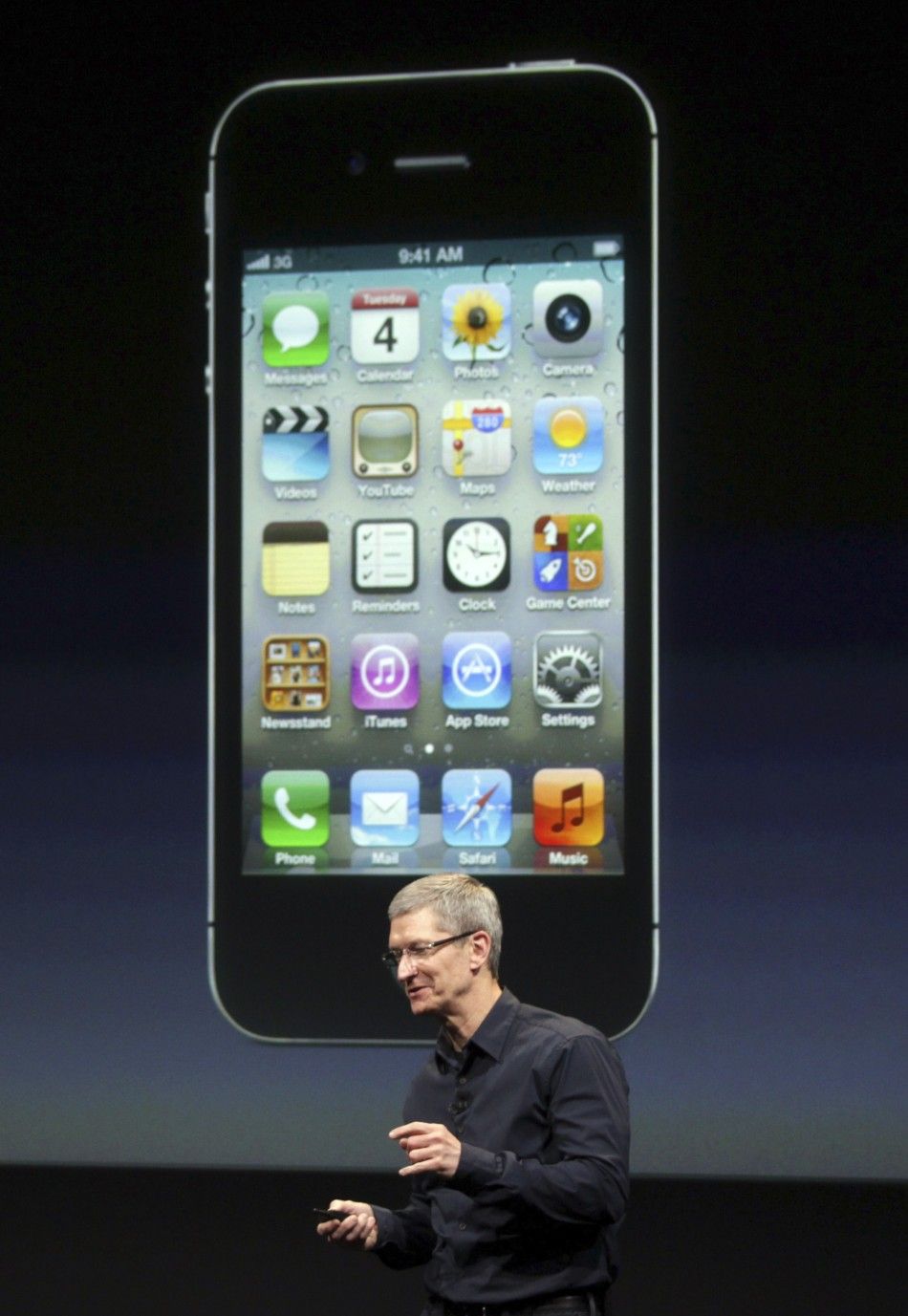 iPhone 5 helyett iPhone 4S érkezett (videó)