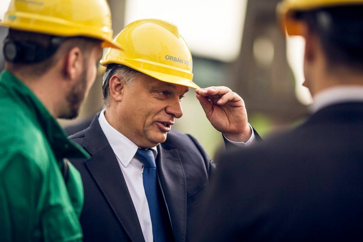 És akkor Orbán Felcsútról majd a Budai Várig kisvonatozik