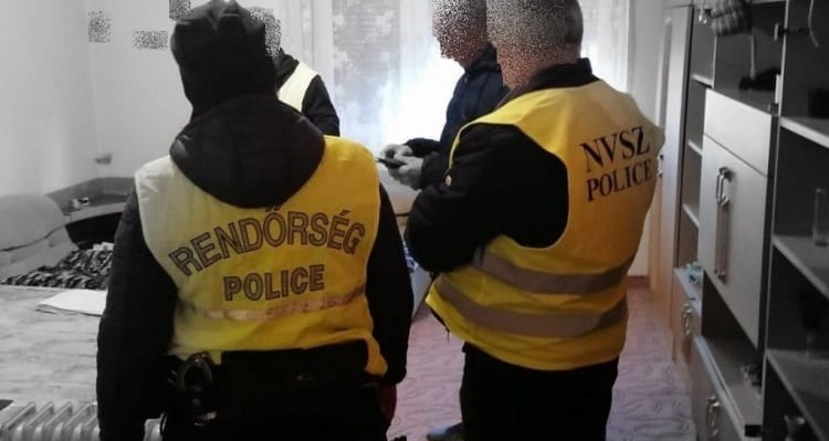 Álrendőrt fogtak az igazi győri rendőrök