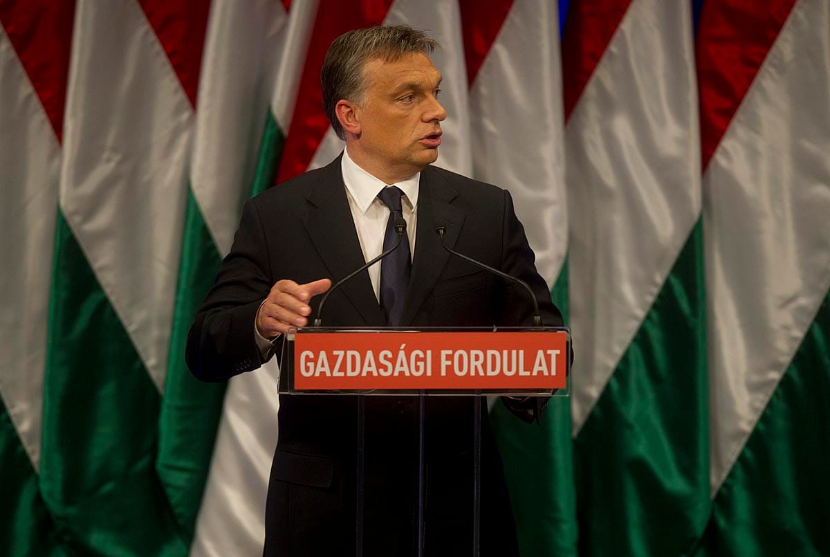 Orbán: a rendvédelmiseknek a rend oldalán kell állniuk
