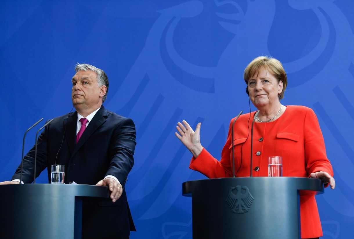 Merkel Orbánról: Furcsának tartom, ahogy minket szapul