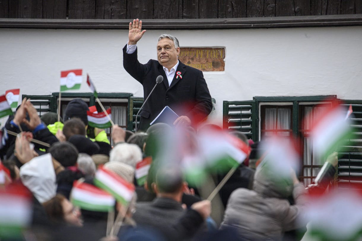 Tóta W. orbánosította Petőfit: 