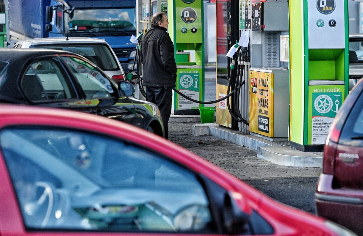 Tovább emelkednek az üzemanyagárak