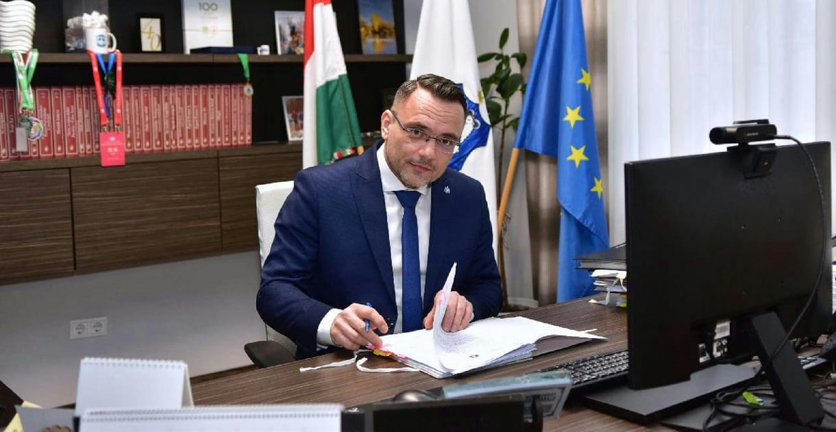 Nagy János, Szigetszentmiklós polgármestere: 
