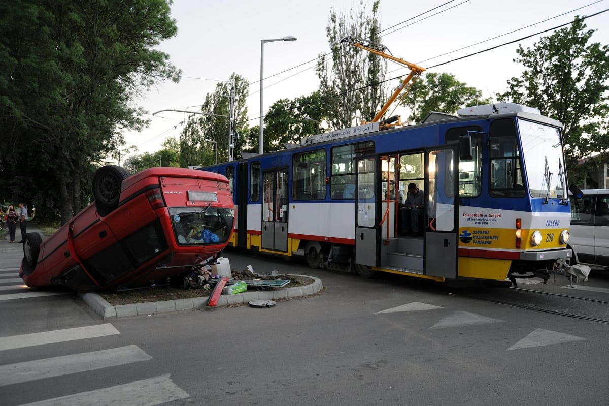 Az elmúlt nap 138 balesetéből kettő volt halálos