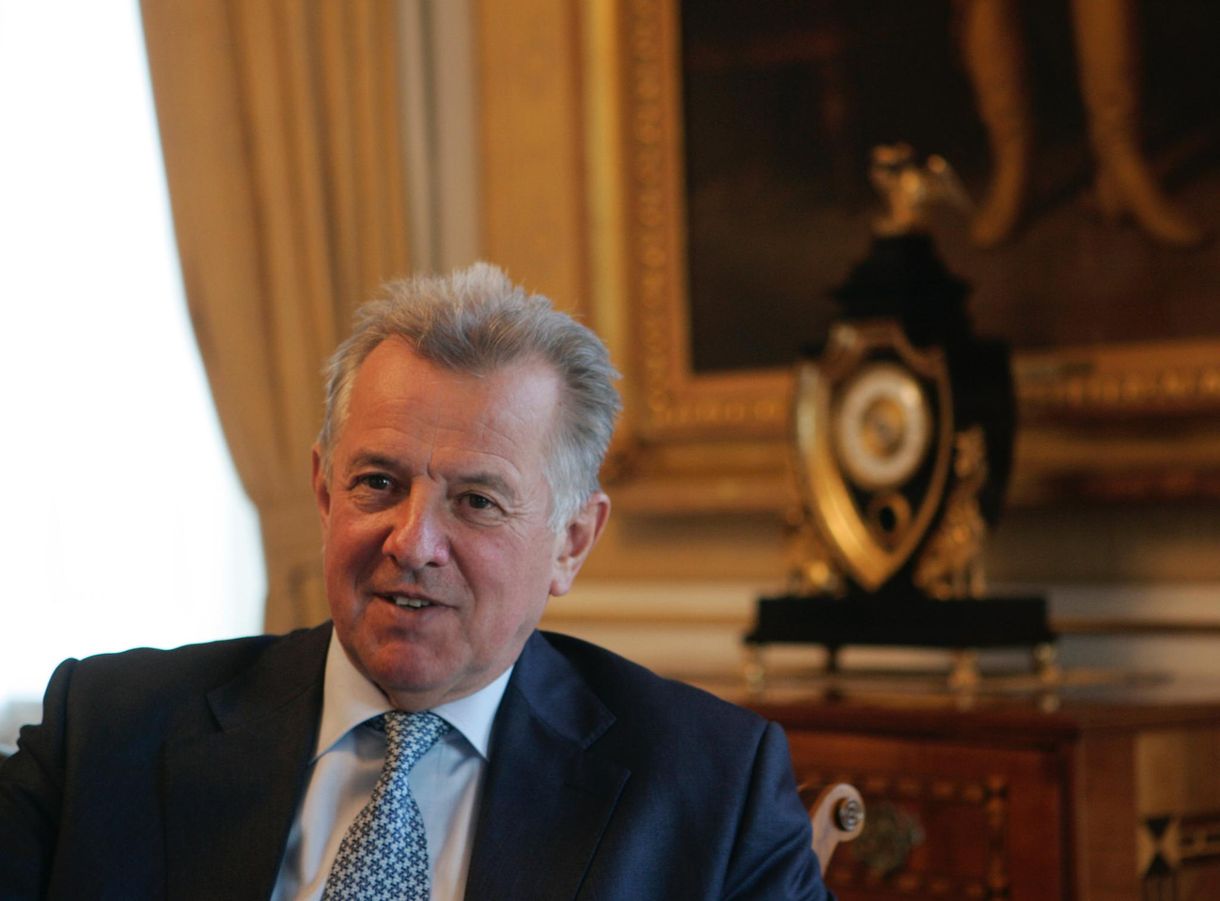 Schmitt Pál gerince pénteken meghajolt