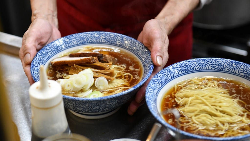 Ingyen ramen levessel bírják szavazásra a fiatalokat Japánban