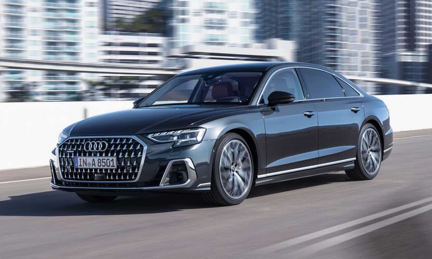 Hatalmas hűtőráccsal érkezett meg a felfrissített Audi A8