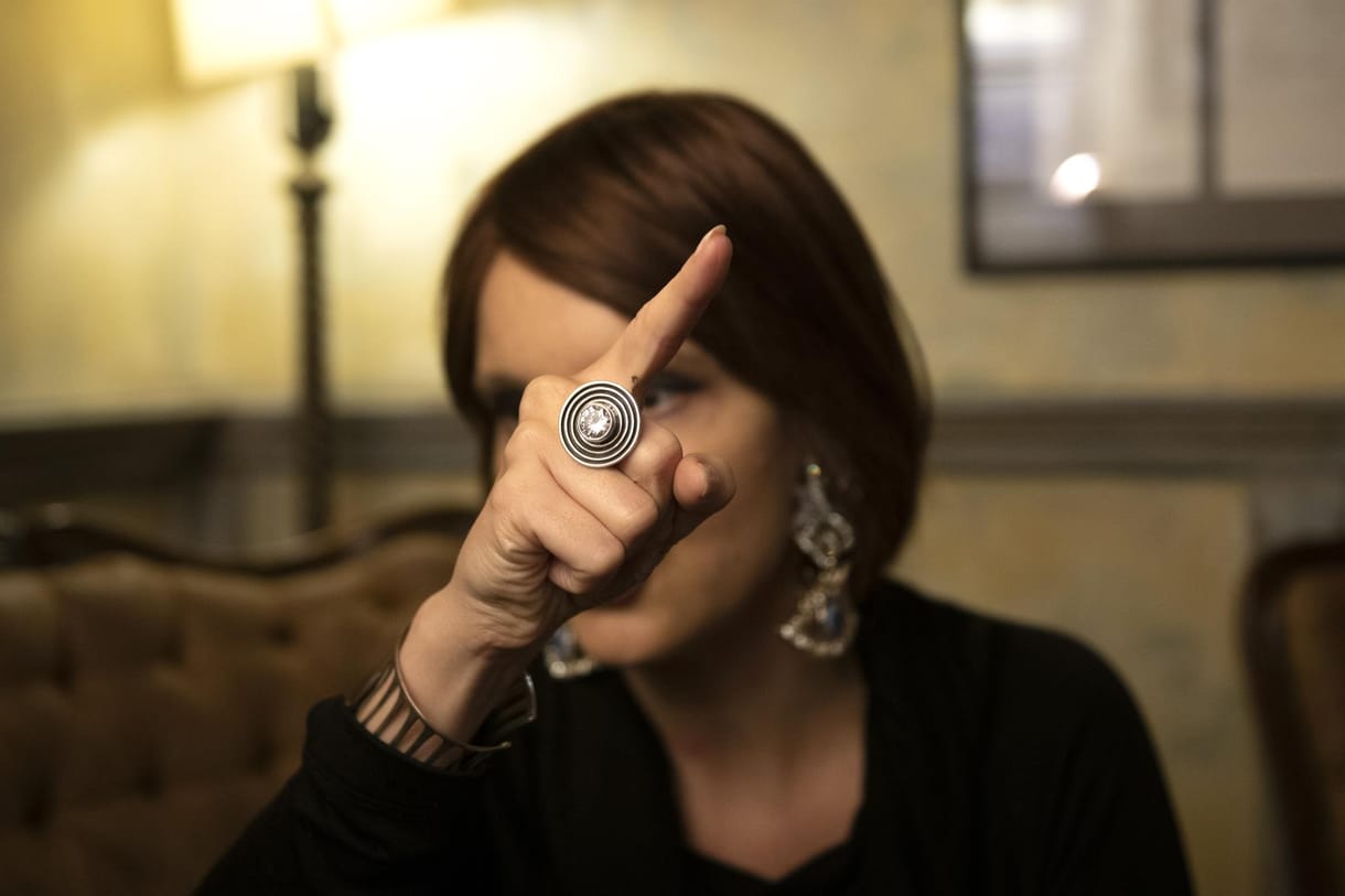 Karafiáth Orsolya: Nem tudnék egy olyan közegben boldog lenni, ahol az az elv, hogy kussolj