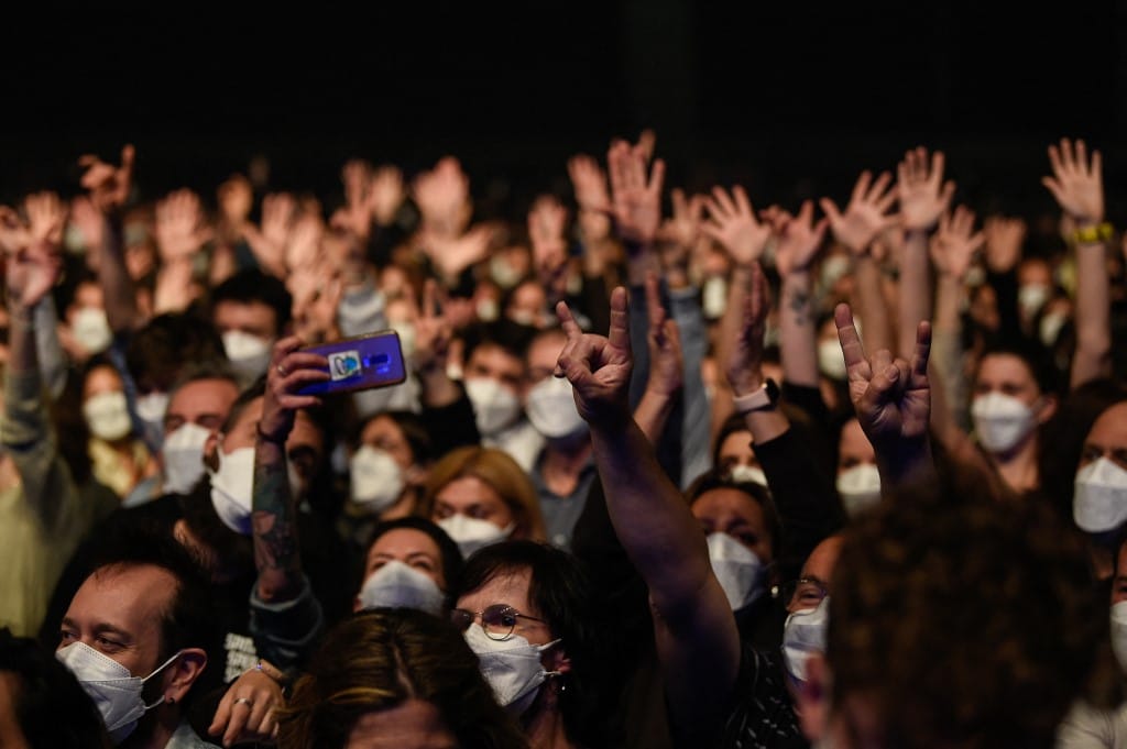 Csak hatan lettek koronavírusosak egy 5000 fős barcelonai koncert után