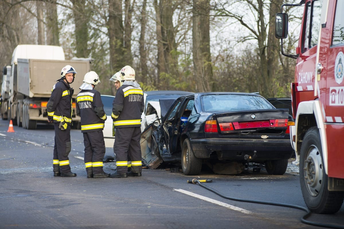 Három férfi halt meg egy szabolcsi balesetben